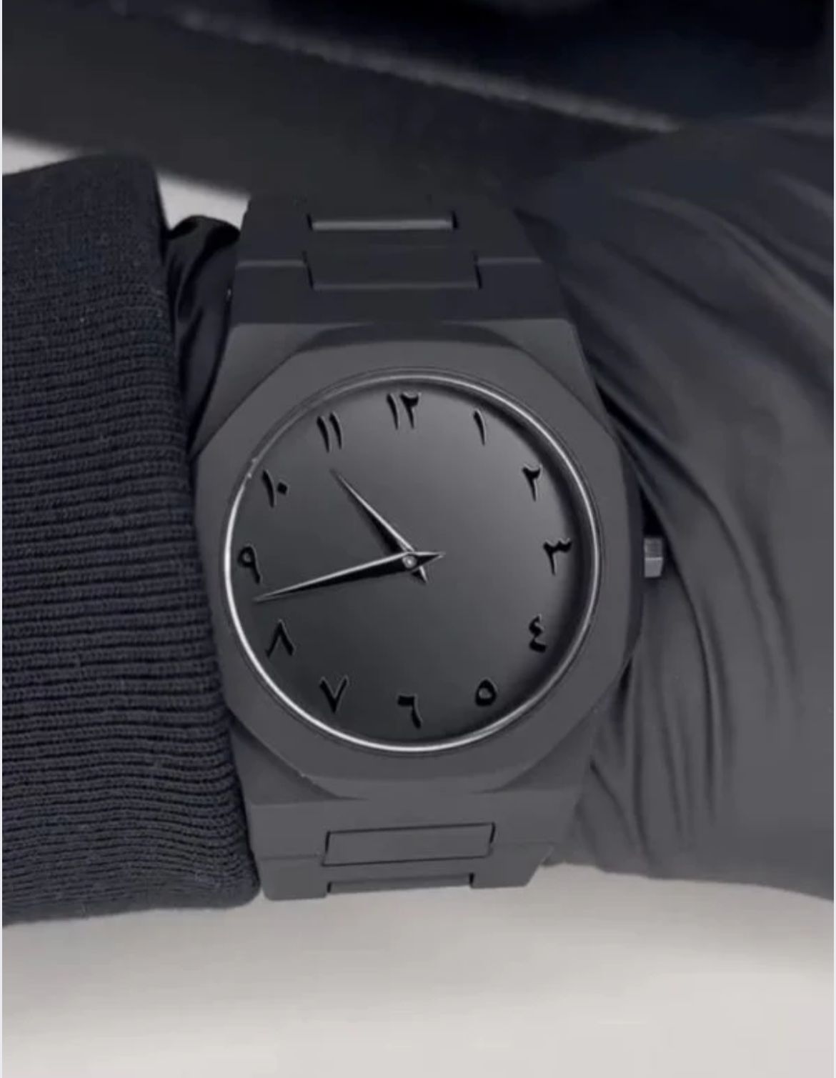 Full black AURA quartz analog watch for men with lightweight premium design