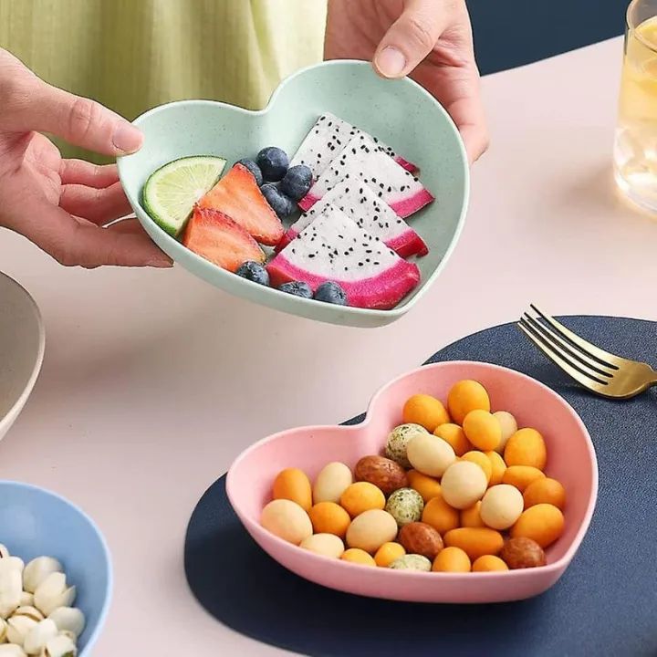 10pcs heart shape plastic plate set food grade snack plates assorted colors