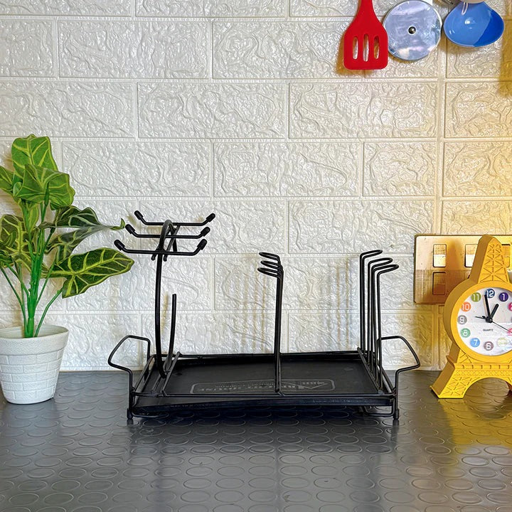 Durable metal cup and glass stand rack with space-saving vertical design for kitchen countertop drying